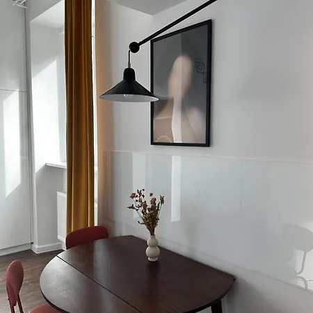 Apartment Under Copernicus Old Town *